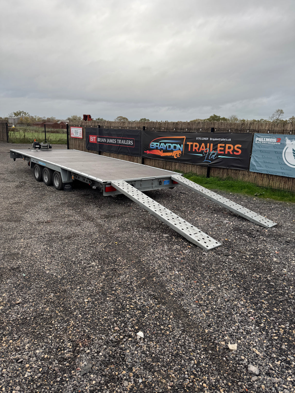 Woodford FBT231 Flatbed 18’x7’3” 5500 x 2220mm 3500kg Tri Axle Tilt Bed Trailer