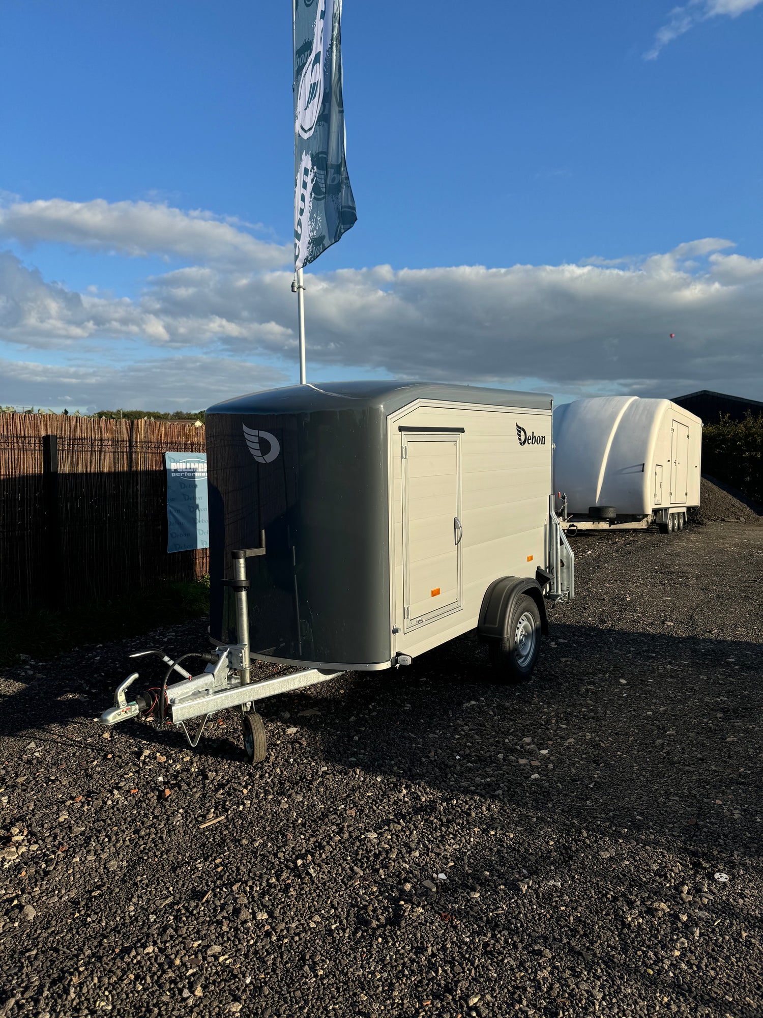 Debon Roadster C255 Single Axle Box Van Trailer