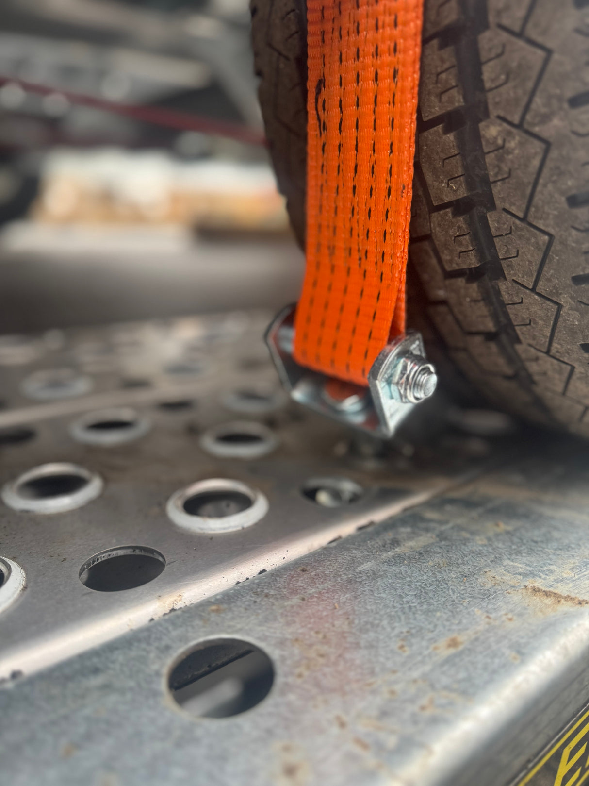 Sleeved Over Wheel Ratchet Strap With Swivel Hooks 3.5M x 50mm Straps