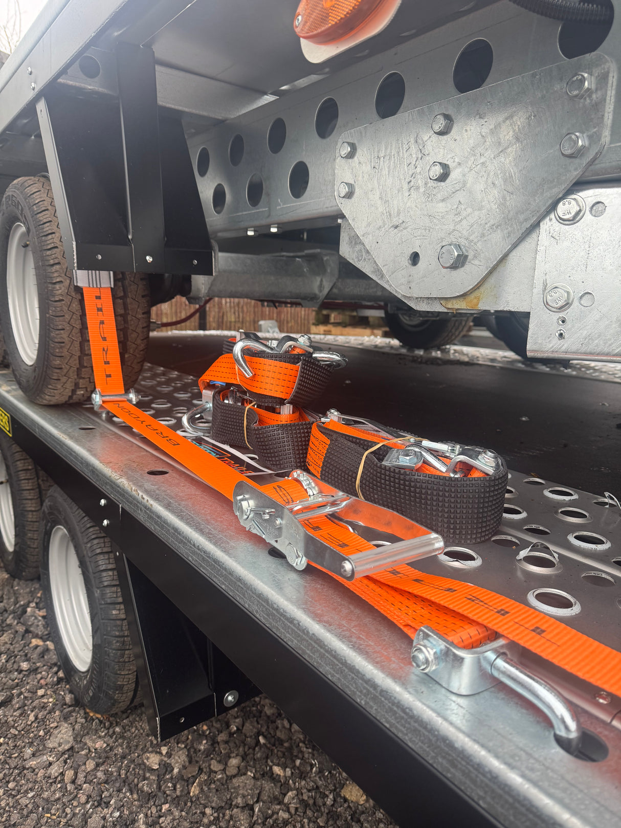 Sleeved Over Wheel Ratchet Strap With Swivel Hooks 3.5M x 50mm Straps