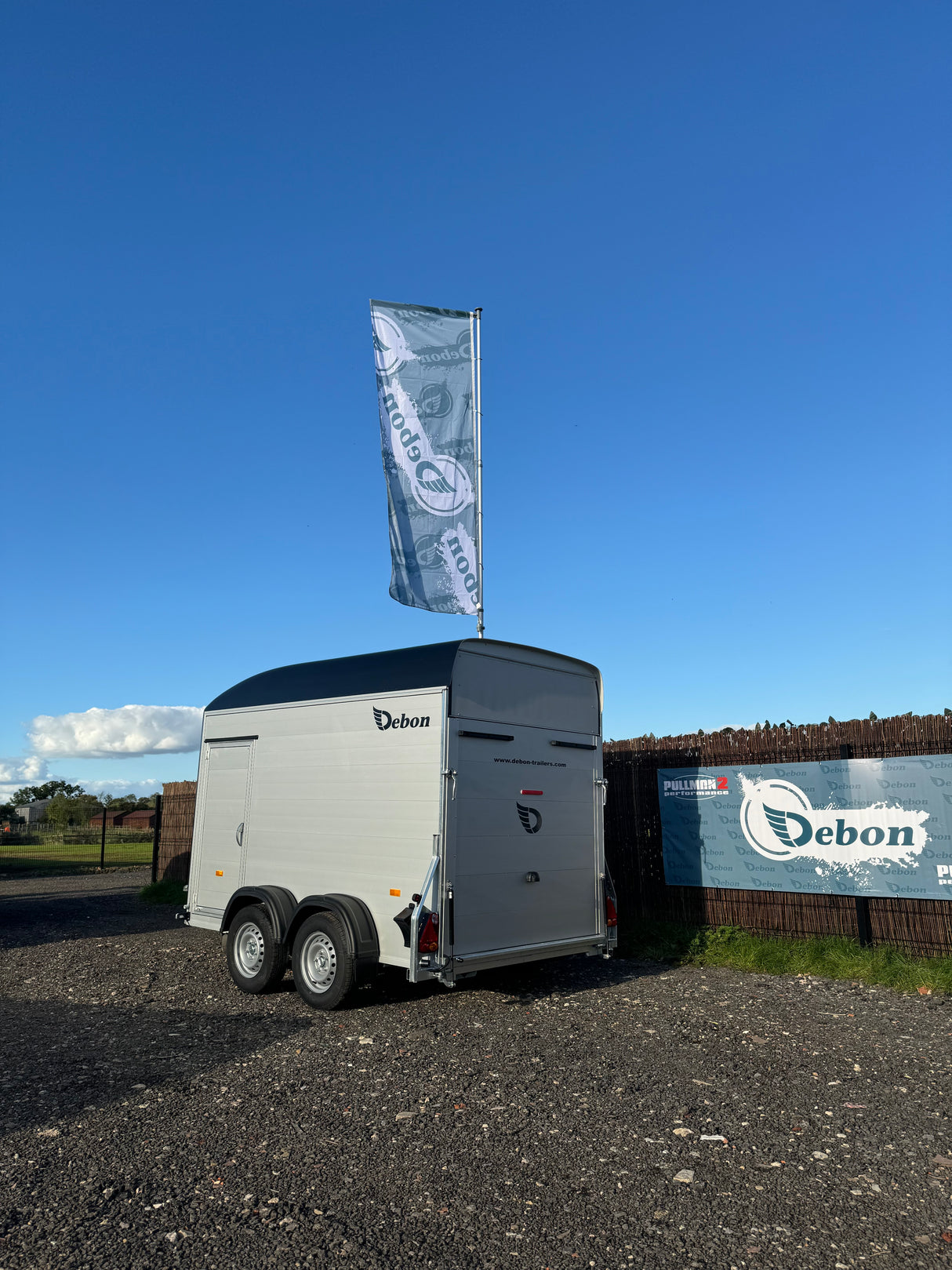 Debon Roadster C500 Twin Axle Box Van Trailer