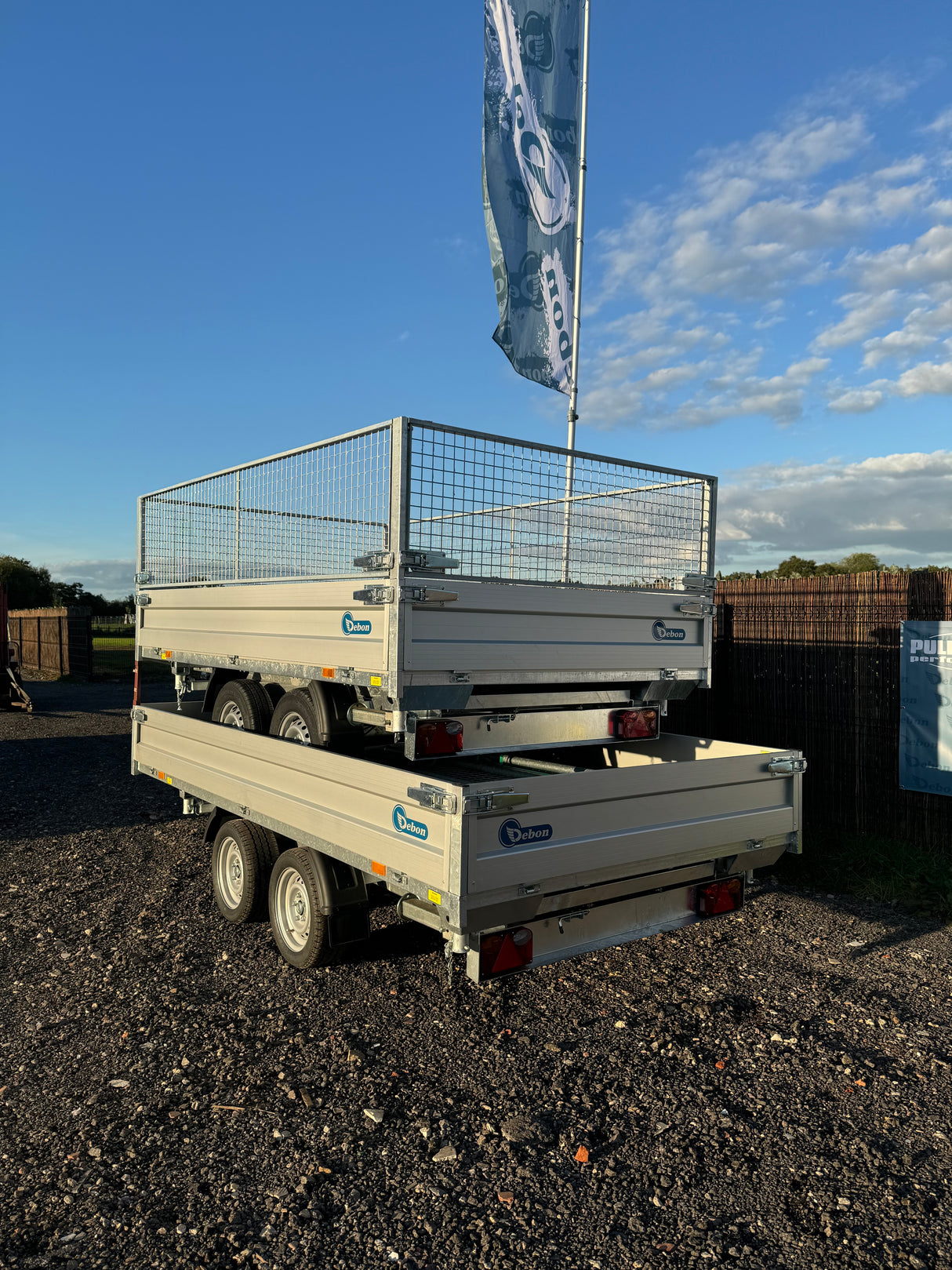 Debon Tipper Trailer PW3.6 Twin Axle 3 Way Electric / Manual Tipper 3500kg MGW