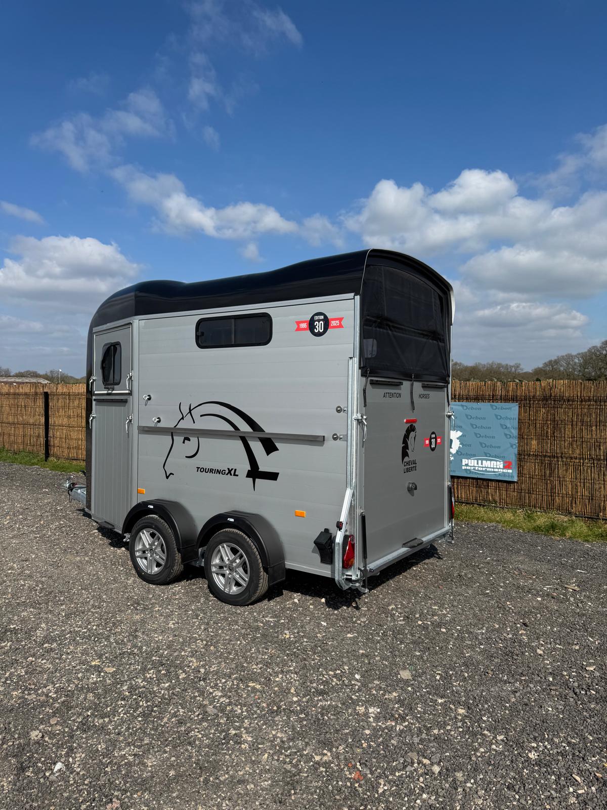 Cheval Liberte Touring XL Horse Trailer with Tack Room Double Horse Box Trailer
